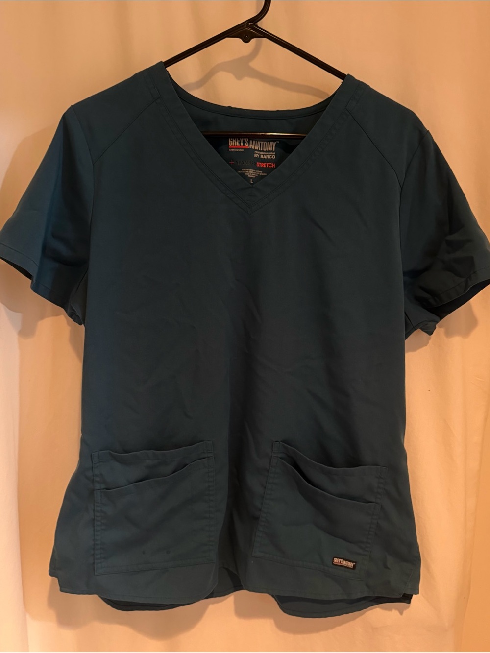 Women's 4-Pocket V-Neck Scrub Top